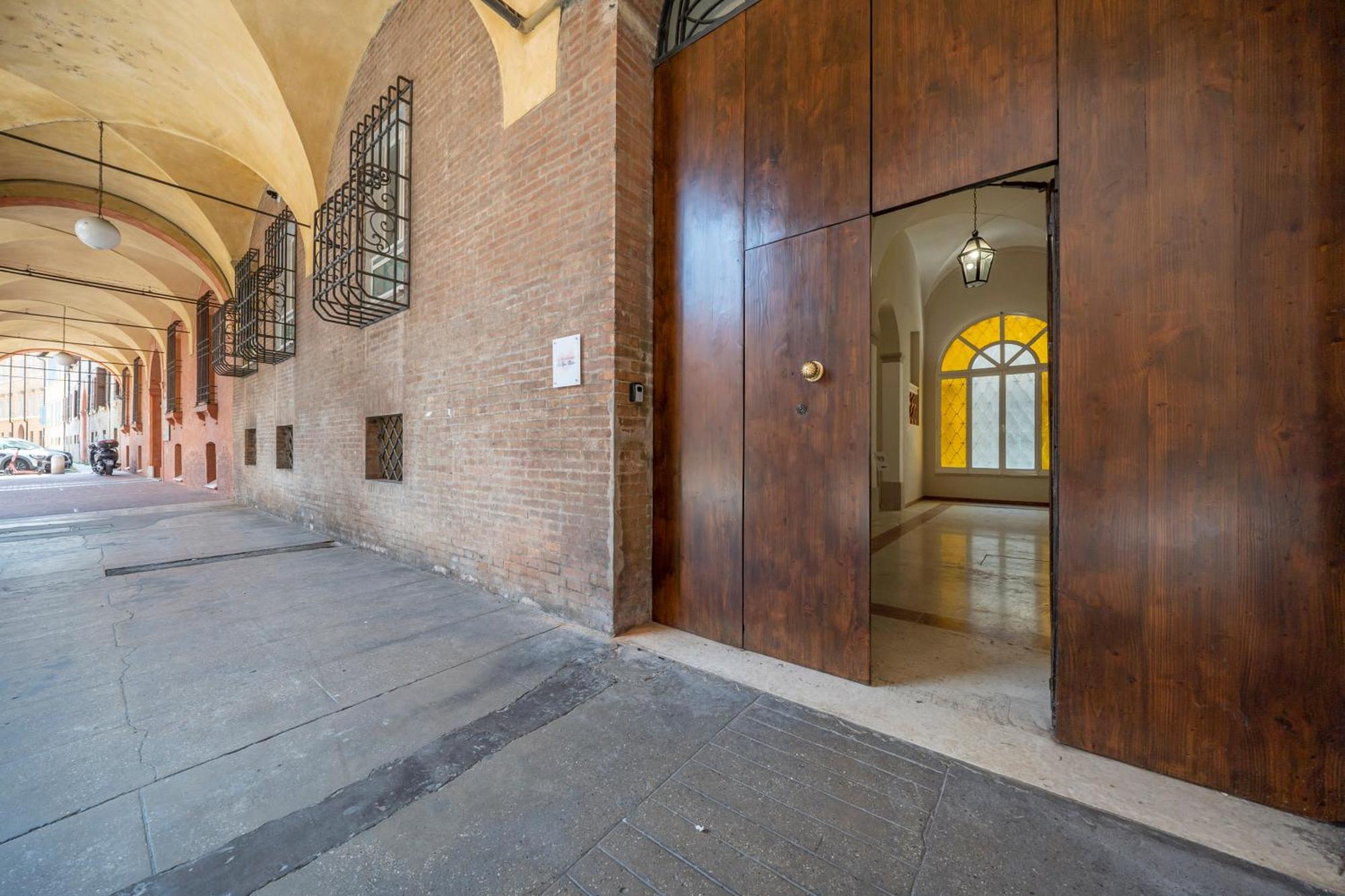 Via Emilia Centro - Stupendo Appartamento A Модена Екстер'єр фото